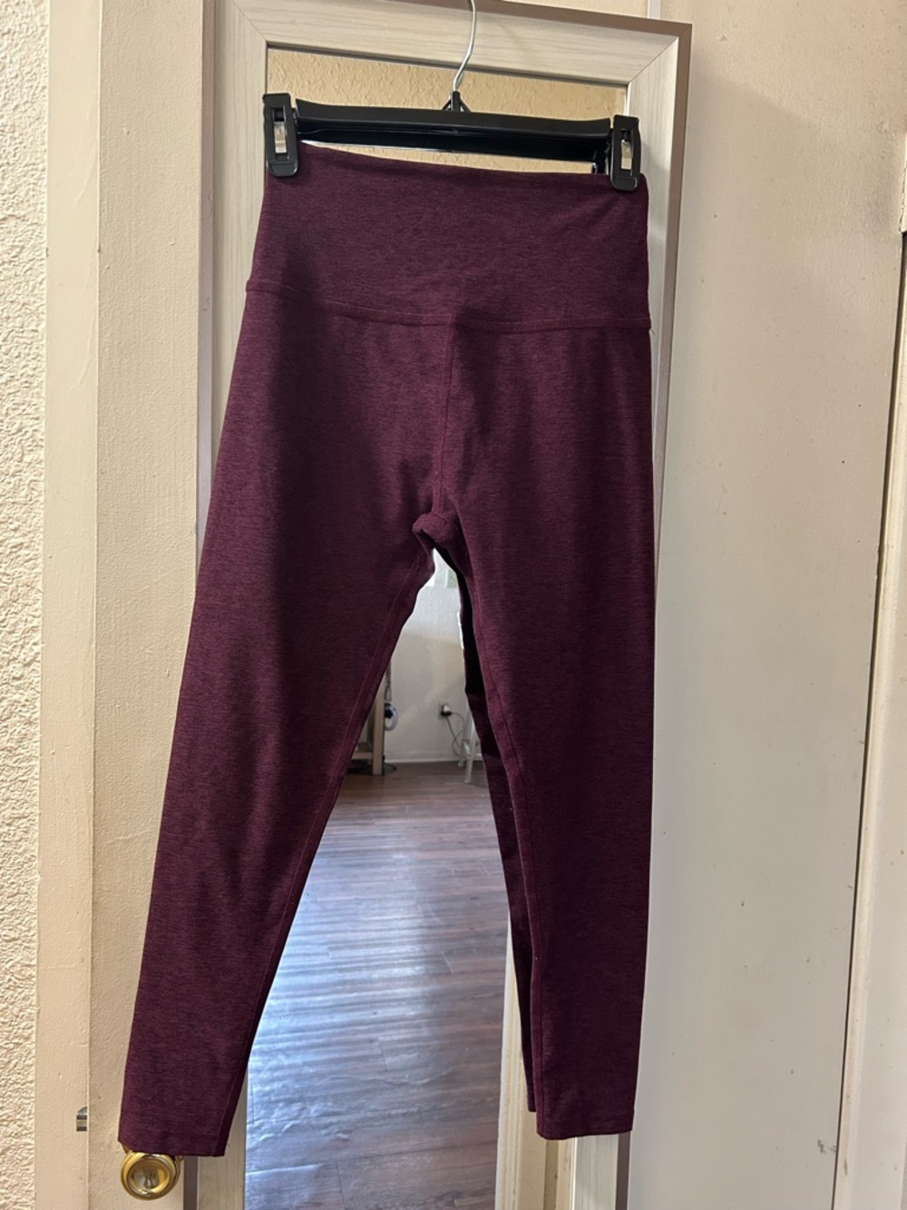 Beyond Yoga Plum Heather Performance leggings